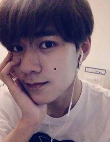 易柏辰的生活照,揭秘明星的日常时光